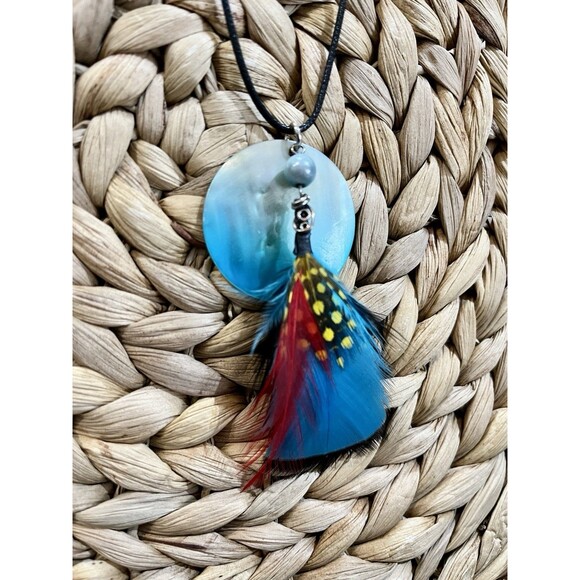Artisan Crafted 1.5" Round Blue Mother of Pearl & Bird Feather Pendant Necklace - Picture 1 of 8